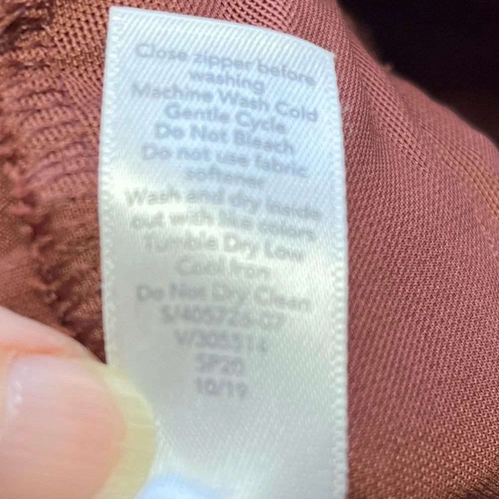 Athleta Trekkie North Jogger Size 10 Red Orange color Hiking Outdoor Pants - Picture 5 of 9